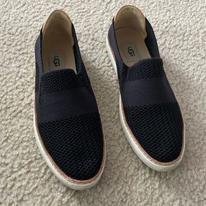 Women’s Ugg slide on